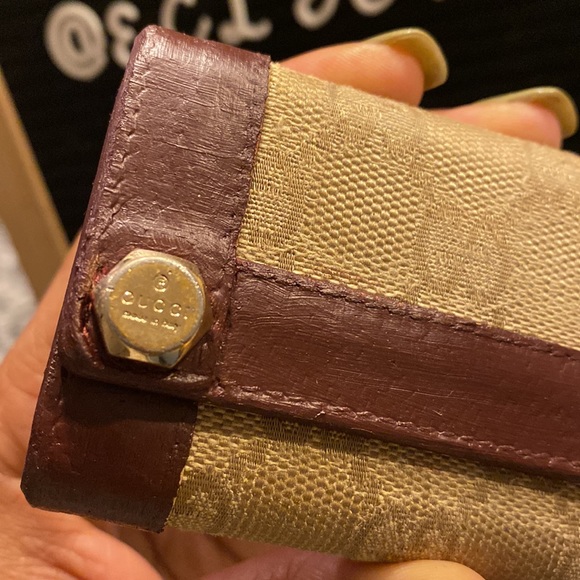 Gucci GG Monogram Canvas Key Holder-Repainted - Picture 4 of 9